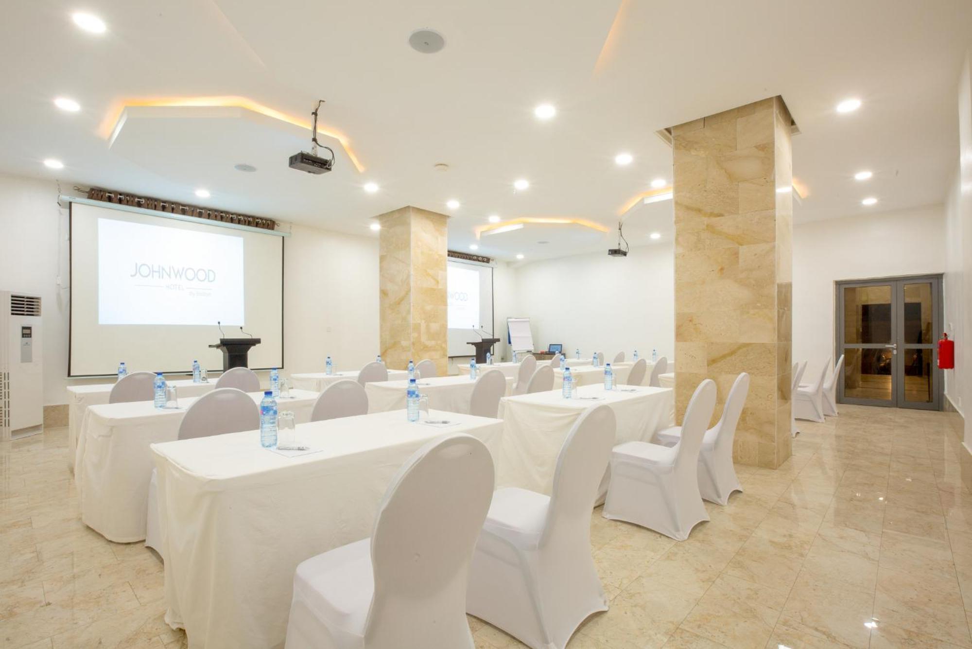 Johnwood Hotel By Bolton Αμπούζα Εξωτερικό φωτογραφία