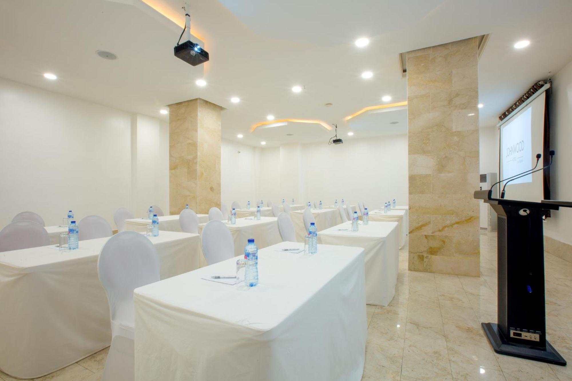 Johnwood Hotel By Bolton Αμπούζα Εξωτερικό φωτογραφία