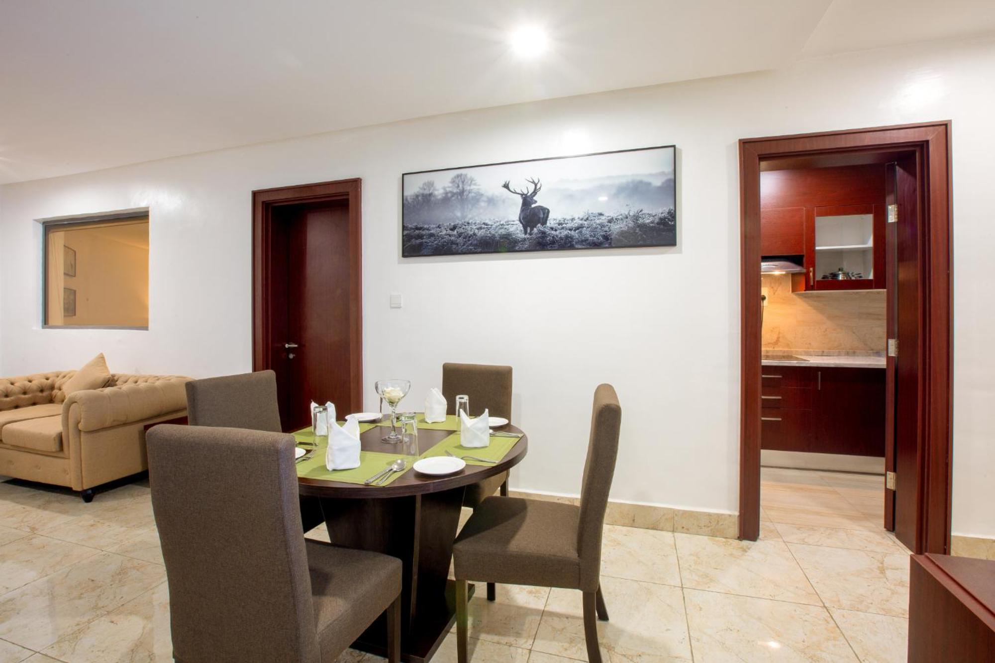 Johnwood Hotel By Bolton Αμπούζα Εξωτερικό φωτογραφία